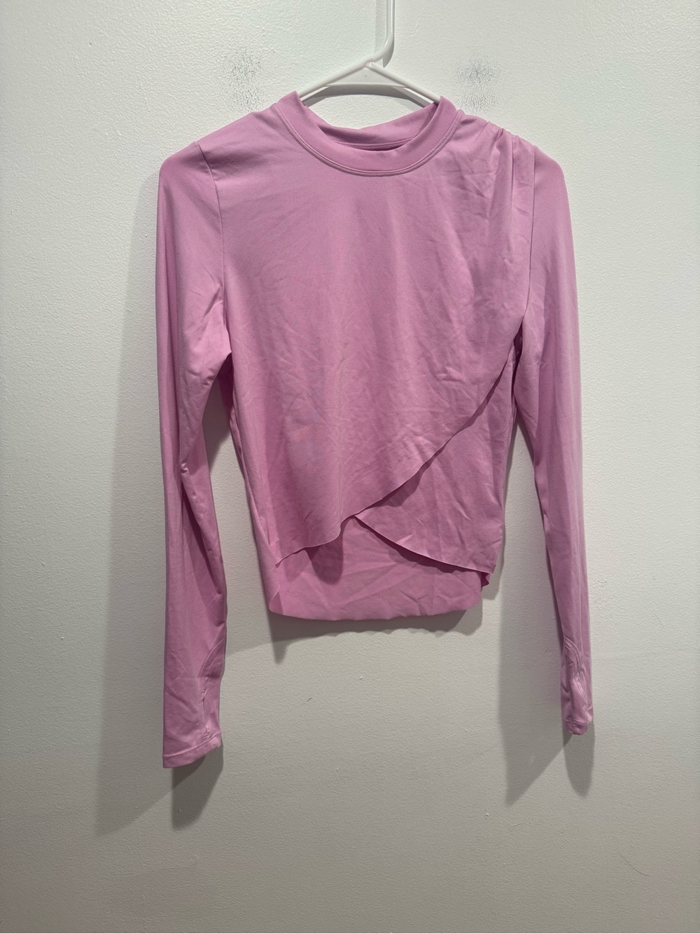 Wilo The Label Movement Twist Layer Top